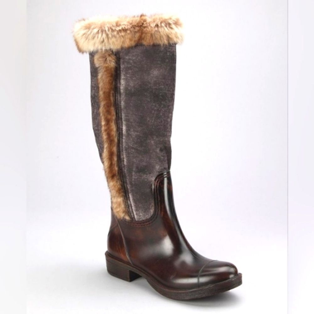 (S-3348)  Dirty Laundry Boots Sz 39 (8.5)
